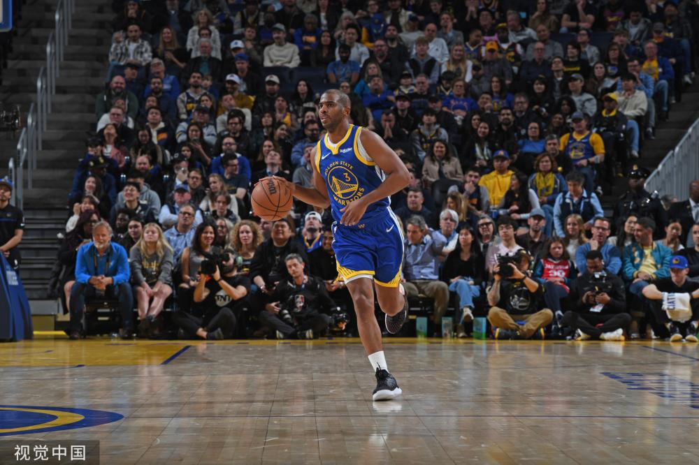 的运动员背 的运动员背