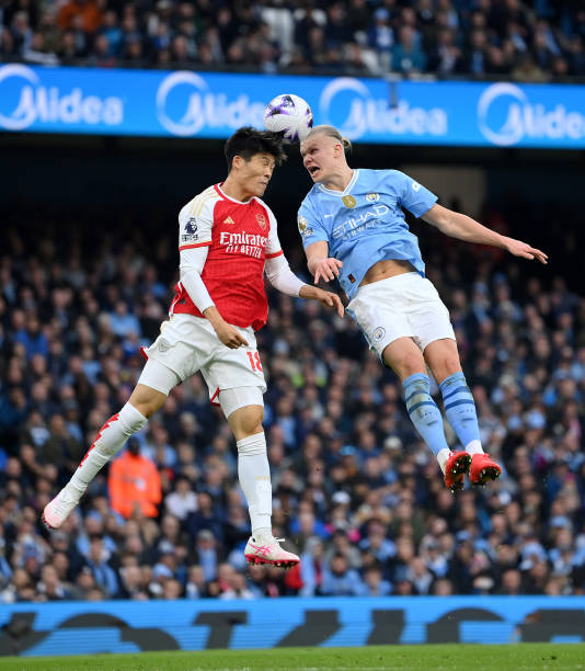 他在一次访 他在一次访